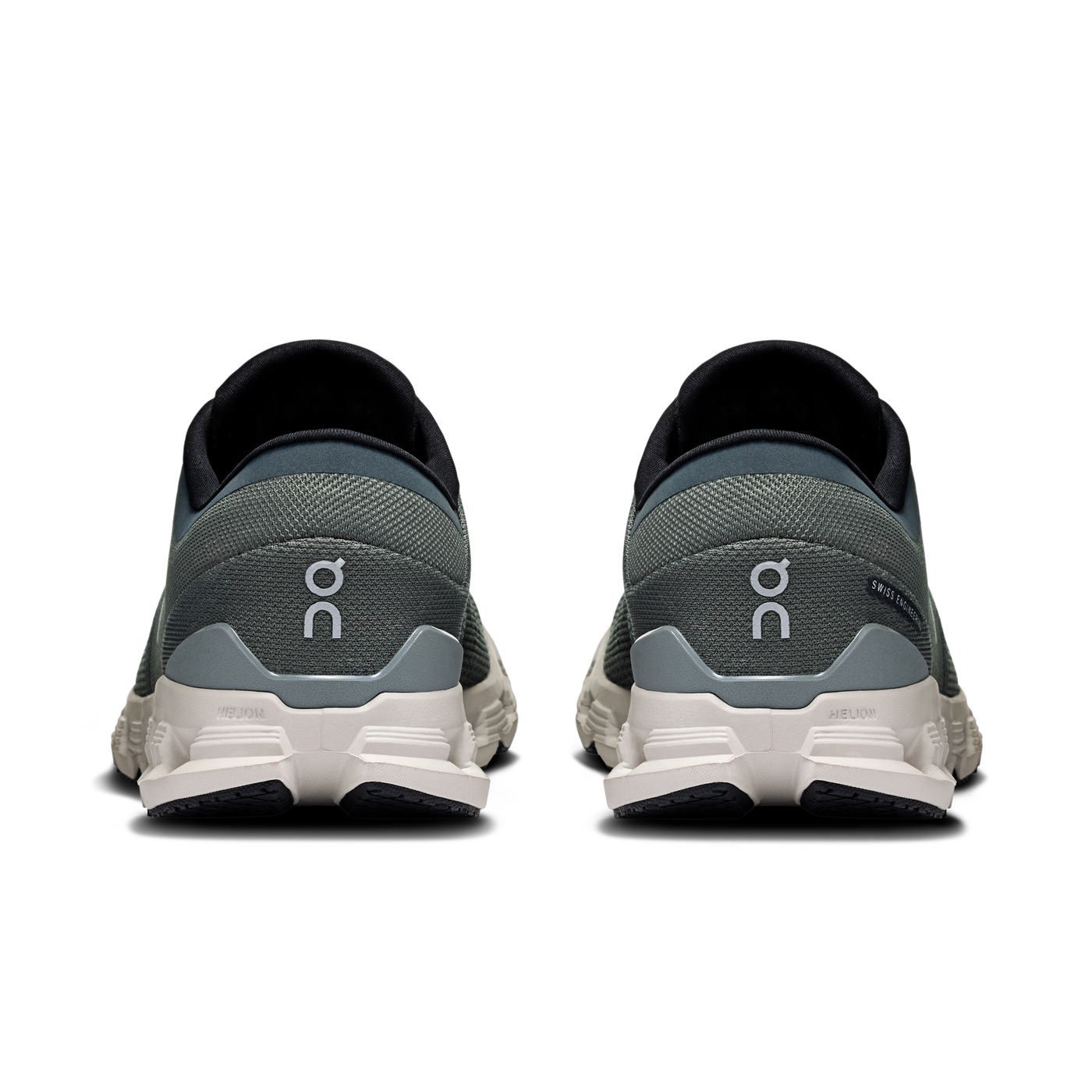On Men's Cloud X 4