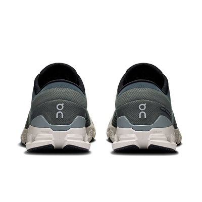 On Men's Cloud X 4